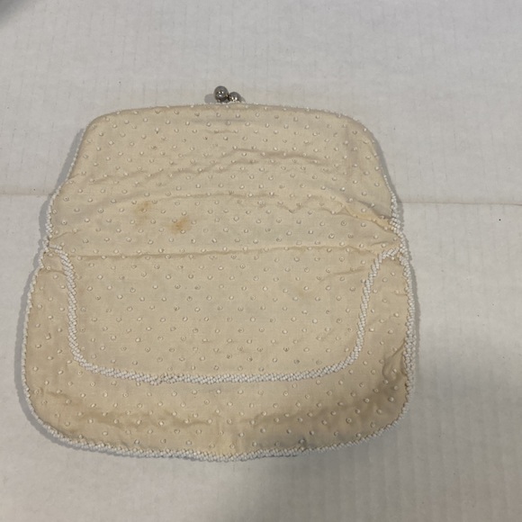 MAGID Pure Silk Cream Beaded Bag with Snowflake Design from Bonwit Teller - Picture 8 of 11